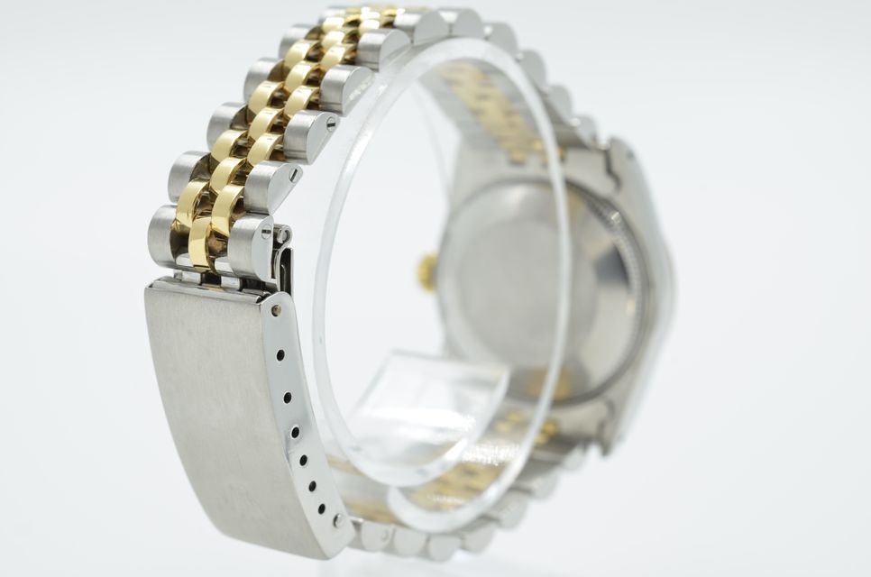 Rolex Mid-Size Datejust 68273 Image 4